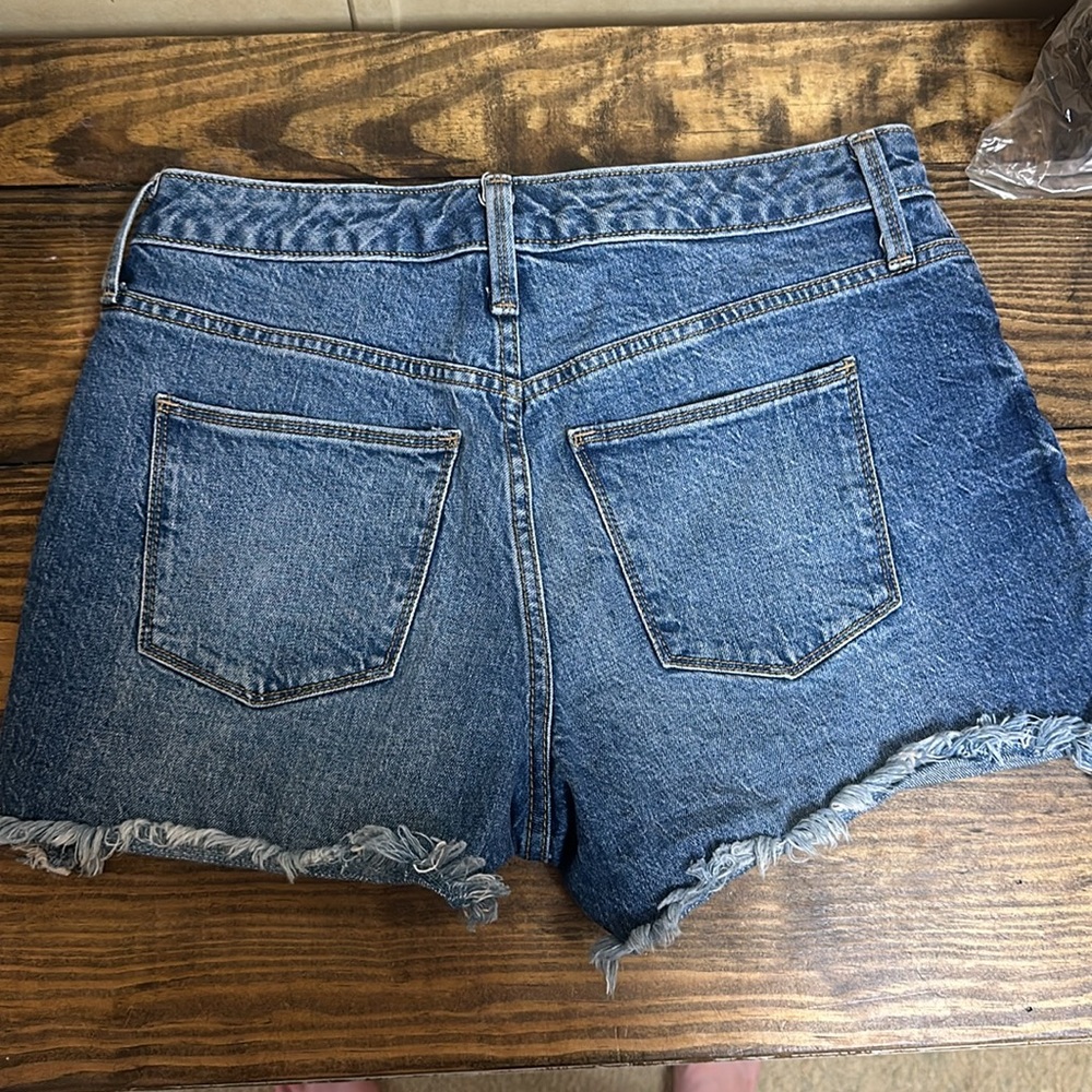 Jean Shorts - Picture 3 of 3